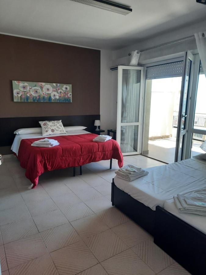 Marina D'Agro Residence Santa Teresa Di Riva Exterior photo